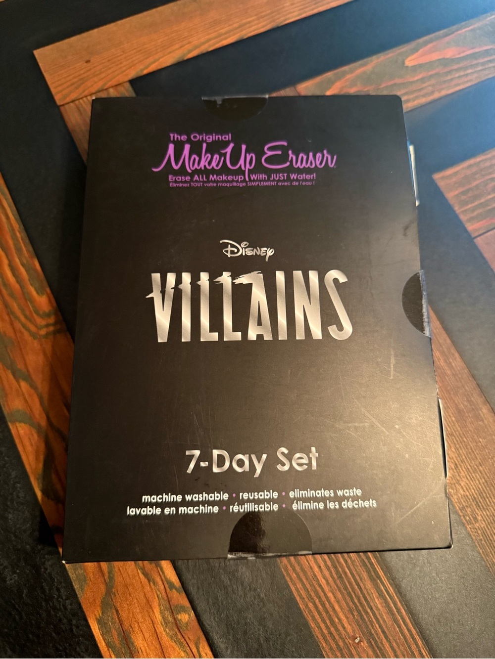 Makeup Eraser Disney Villains 7-Day Set - Black/Purple